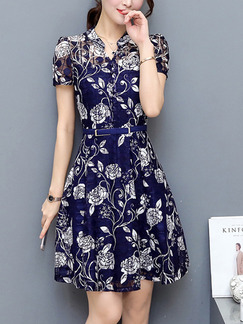 Blue and White Shift Above Knee Plus Size Floral Dress for Casual Office Evening