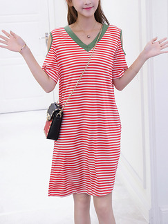 Red and White Stripe Shift T-Shirt V Neck Above Knee Dress for Casual
