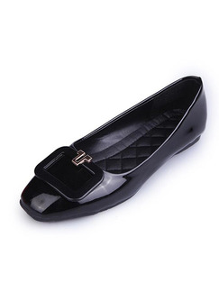 Black Patent Leather Round Toe Flats