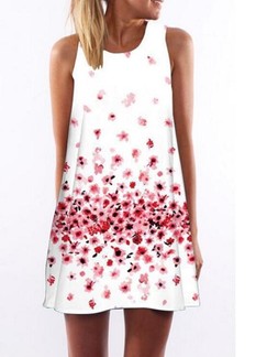 White and Red Floral Shift Above Knee Plus Size Dress for Casual