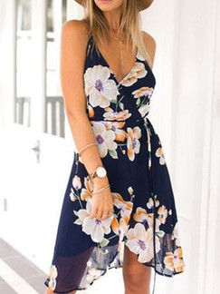 Blue V Neck Floral Fit & Flare Above Knee Plus Size Slip Dress for Casual Beach