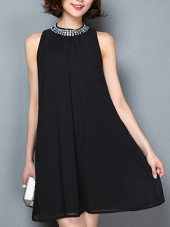 Black Shift Above Knee Halter Dress for Casual Evening Party