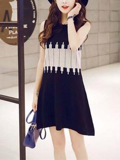 Black and White Shift Above Knee Dress for Casual Party
