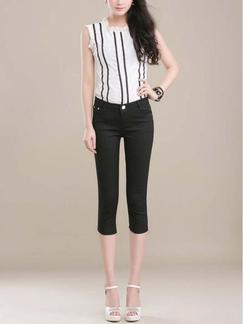 Black Three Quarter Pants for Casual Office