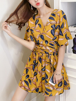 Yellow Colorful Two-Piece V Neck Plus Size Printed Band Shorts Wide Leg Cute Jumpsuit for Casual Party Evening
