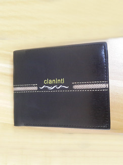 Black Leatherette Linking Credit Card Bifold Wallet