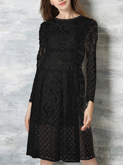 plus black lace dress