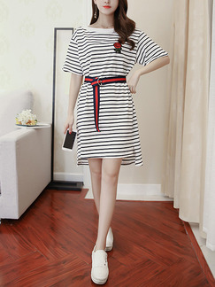 Black and White Stripe Shift Above Knee Plus Size Dress for Casual Office