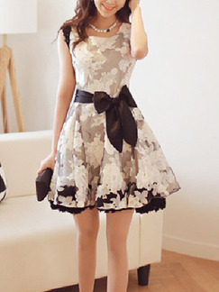 Black and White Cocktail Dresses