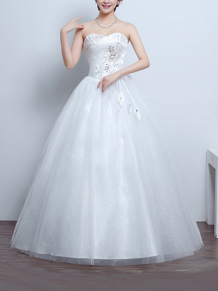 White Sweetheart Ball Gown Beading Embroidery Appliques Dress for Wedding