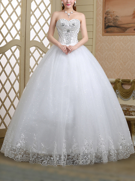 White Sweetheart Ball Gown Embroidery Beading Dress for Wedding