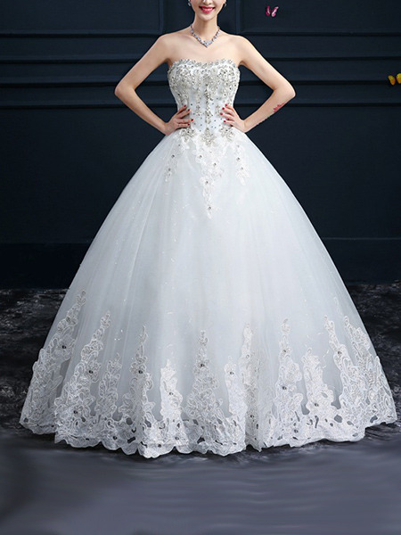 White Sweetheart Ball Gown Beading Embroidery Appliques Dress for Wedding