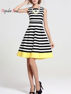 Black and White Fit & Flare Above Knee Dress for Casual Party