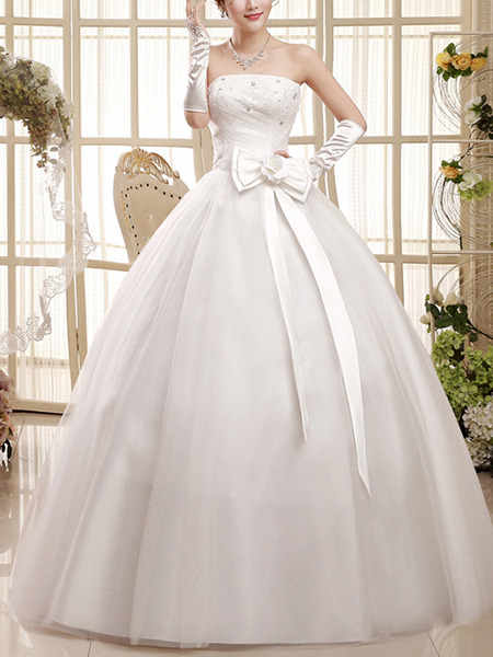 White Strapless Ball Gown Sash Ribbon Beading Dress for Wedding