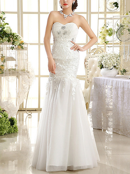 White Sweetheart Sheath Beading Plus Size Dress for Wedding