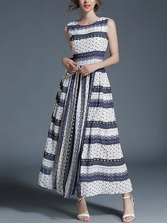 White and Blue Chiffon Slim Full Skirt Printed Pleated Maxi Plus Size Dress for Casual Party