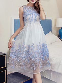 White and Blue Slim Located Printing Mesh See-Through High Waist Dress for Casual Party