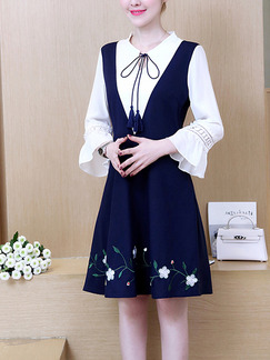 Blue and White Plus Size Loose A-Line Seem-Two Flare Sleeve Band V Neck Embroidery  Dress for Casual Office