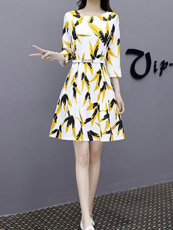 White Yellow and Blue Slim A-Line Printed Above Knee Fit & Flare Plus Size Dress for Casual Party Evening Office