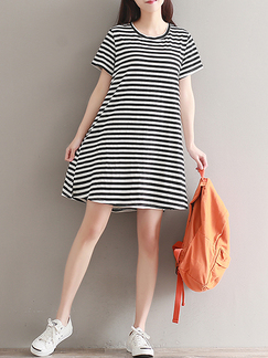 Black and White Plus Size Stripe Asymmetrical Hem Band Shift Above Knee Dress for Casual Party
