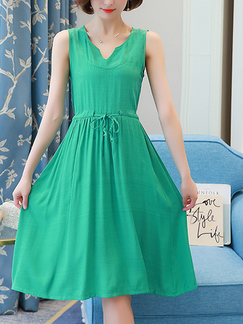 Green Plus Size Drawstring Slim V Neck Fit & Flare Above Knee Dress for Casual Party
