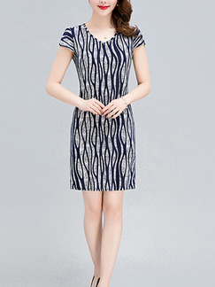 Black and Grey Plus Size Slim Contrast Printed V Neck Over-Hip Sheath Above Knee Dress for Casual Party Office
