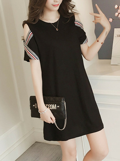 Black Plus Size Slim A-Line Round Neck Off-Shoulder Contrast Stripe Cuff Shift Above Knee Dress for Casual Party