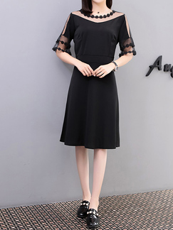 Black Plus Size Slim A-Line Linking Lace Mesh See-Through Flare Sleeve Knee Length Dress for Casual Office Evening