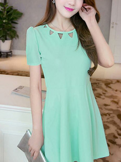 Green Slim Cutout Above Knee Fit & Flare Dress for Casual Party