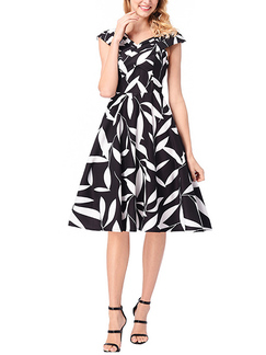 Black and White Slim Plus Size A-Line V Neck Printed Fit & Flare Knee Length Dress for Casual Party