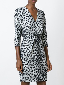 Black and White Slim Leopard Above Knee V Neck Dress for Casual Party Evening