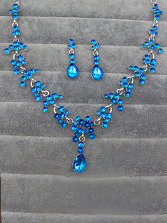 Alloy and Rhinestone Sapphire Necklace Set