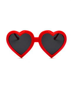 Black Solid Color Plastic Heart-Shaped  Sunglasses