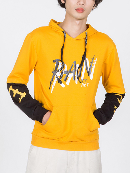 Yellow and Black Drawstring Pockets Long Sleeve Printed Men Hoodie for Casual