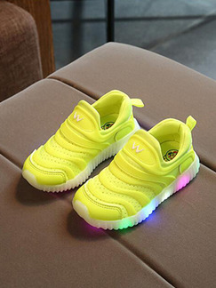 Yellow Leather and Polyester Round Toe Platform 3cm Soles With LED Comfort Girl Shoes for Casual Party