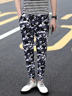 white camo trousers mens