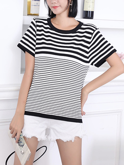 Black and White Striped Round Neck Tee Top for Casual Party