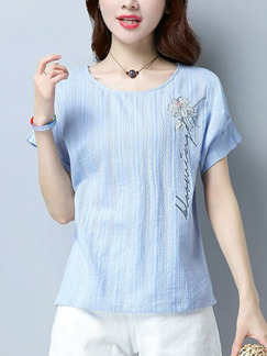 Blue Plus Size Loose Round Neck Embroidery Bat Sleeve Furcal Side Top for Casual