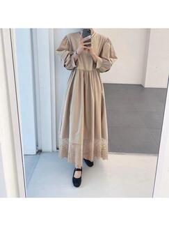 Korean Style Lace Stitching Retro Temperament High Waist Slim Puff Sleeves Mid-Length Dress for Women - Beige