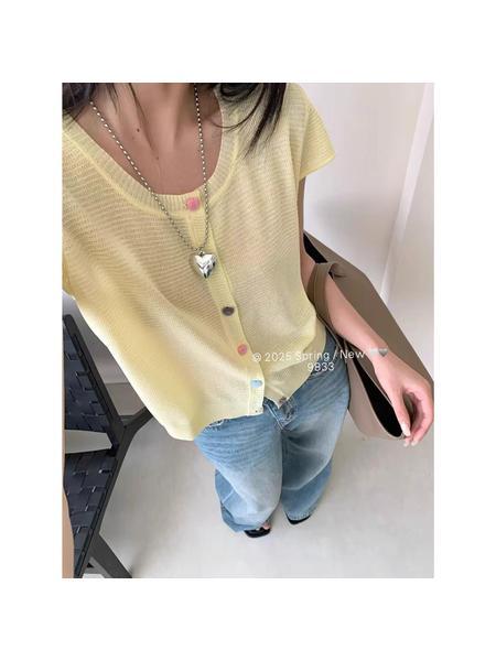 Korean Color Button Soft and Comfortable Round Neck Slim Short Sleeve Knitted Cardigan in Yellow Female 2025 Summer New Thin Short Top