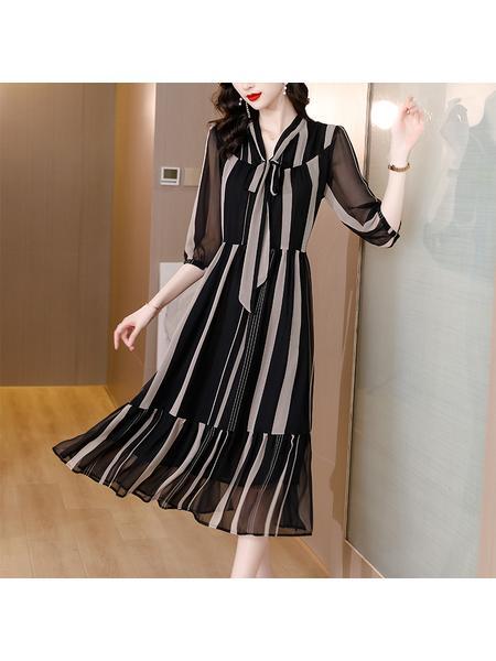 Fashion Dress Summer 2025 New Loose Belly-Covering Retro Striped Temperament and Elegant Lady Chiffon Skirt - Black and Beige Stripes