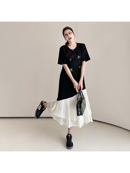 Real Shot Spot 2025 Summer New Style / Long Large Size Irregular Splicing Yarn Heavy Hot Diamond Short-Sleeved Dress - Black and White