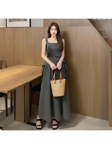 Real Shot of Hong Kong Style Internet Celebrity Sweet Cool Hot Girl Outfit: Street Blasting Straps Double Belt Ruffled Slit Mid-Length Dress in Dark Green for Summer