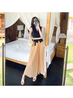 Temperament V-Neck Lace Patchwork Waist Slimming Sleeveless Vest + High Waist Pleated Maxi Skirt Two-Piece Set in Black and Beige