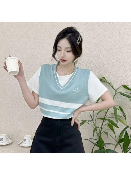 European Goods in Stock 2025 Summer New Fake Two-Piece Short-Sleeved T-Shirt Pure Cotton Splicing Knitted Sweater Round Neck Thin Loose in Light Blue and White