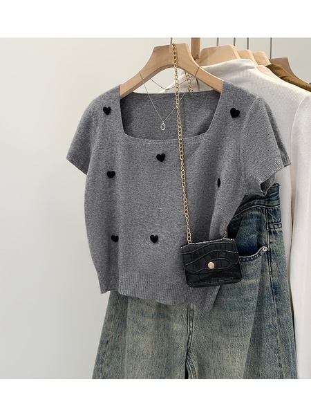 Super Nice Design Love Square Collar Short Sleeve Knitwear for Women 2025 Summer New Gray Cropped T-shirt