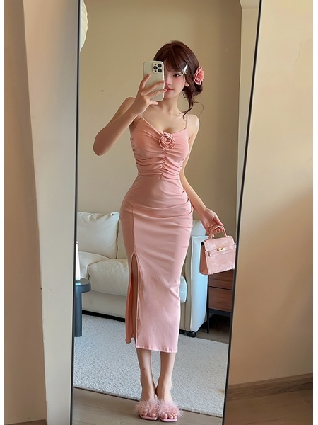 Real Shot of Pink Three-Dimensional Flower Suspender Dress for Women, Slim Dress, Long Skirt, Pure Desire, Waist-Length Slit Hip Skirt