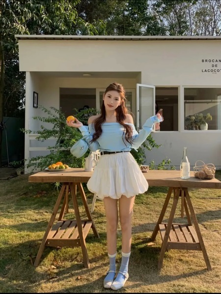2025 High Waist Slim Anti-Exposure White Bud Skirt Female Korean Version of All-Match A-Line Umbrella Skirt