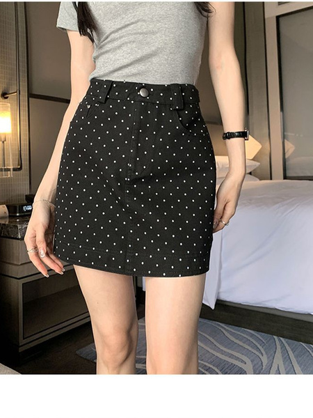 Black Polka Dot Denim Skirt Women's Summer 2025 New Design Sense High Waist A-Line Hot Girl Short Hip Skirt