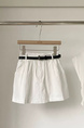 White Korean Style High Waist Slimming Loose Pocket Hip Skirt with Belt